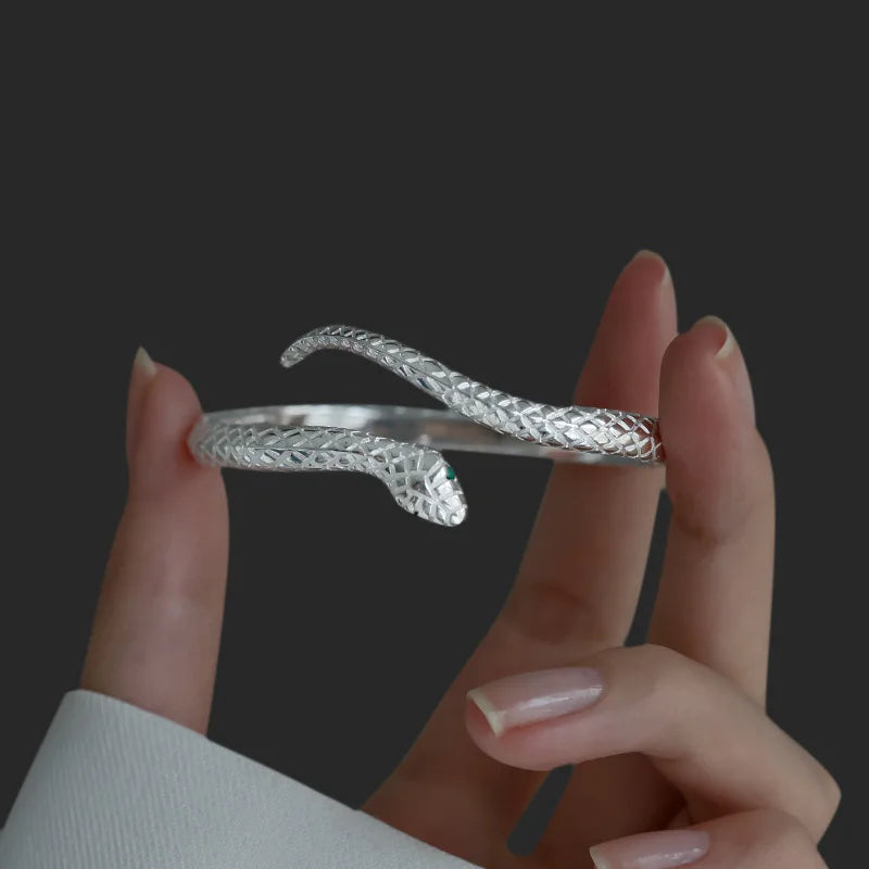 silver-snake-bracelet