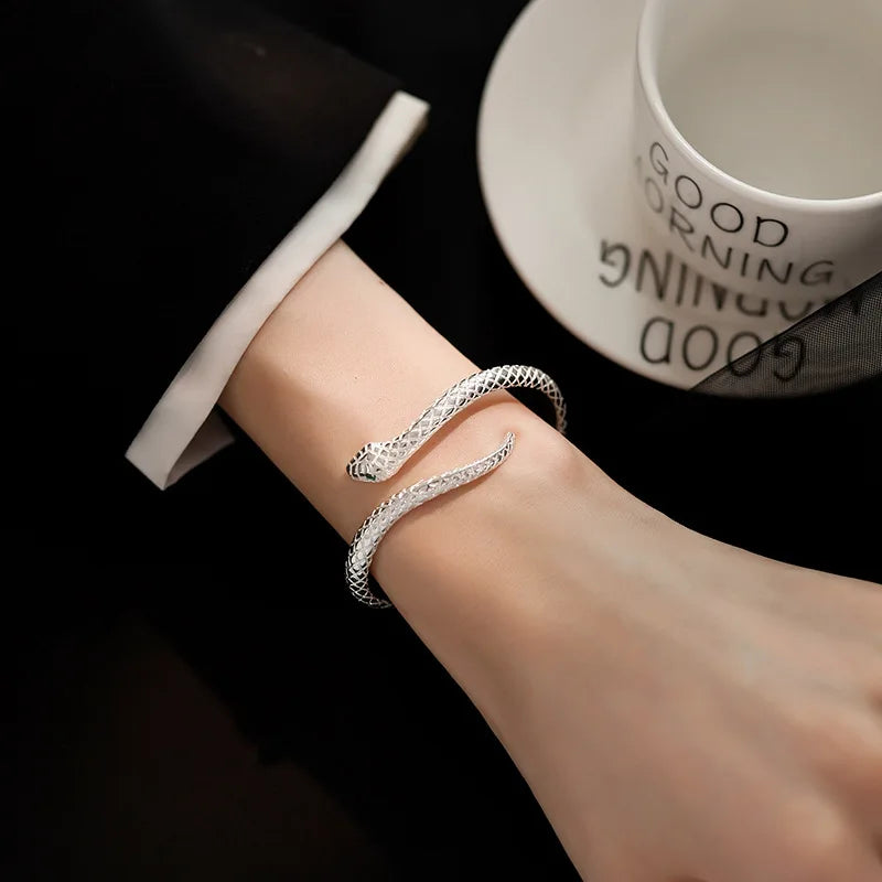 silver-snake-bracelet