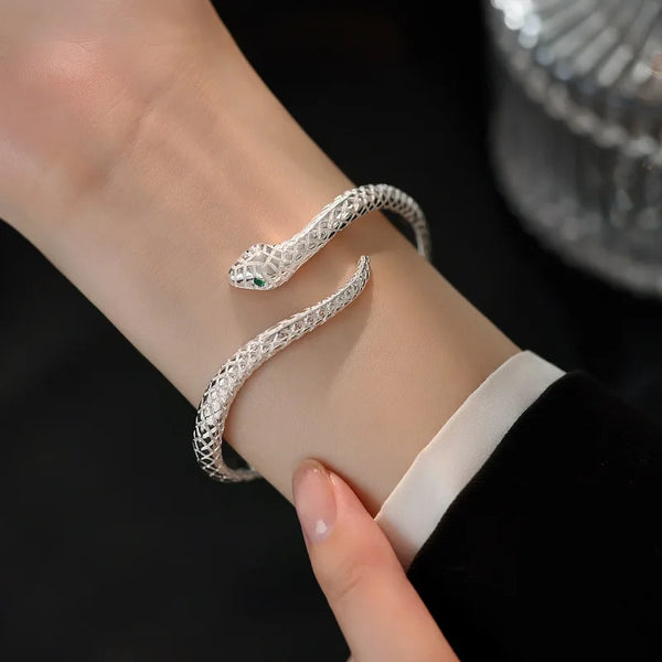 silver-snake-bracelet